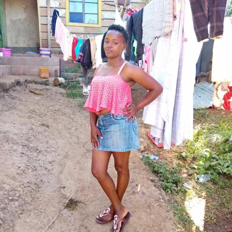 Live sex webcam photo for Sexy_Prettydoll #290737837