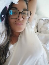 conejitacalientex's Offline Chat Room