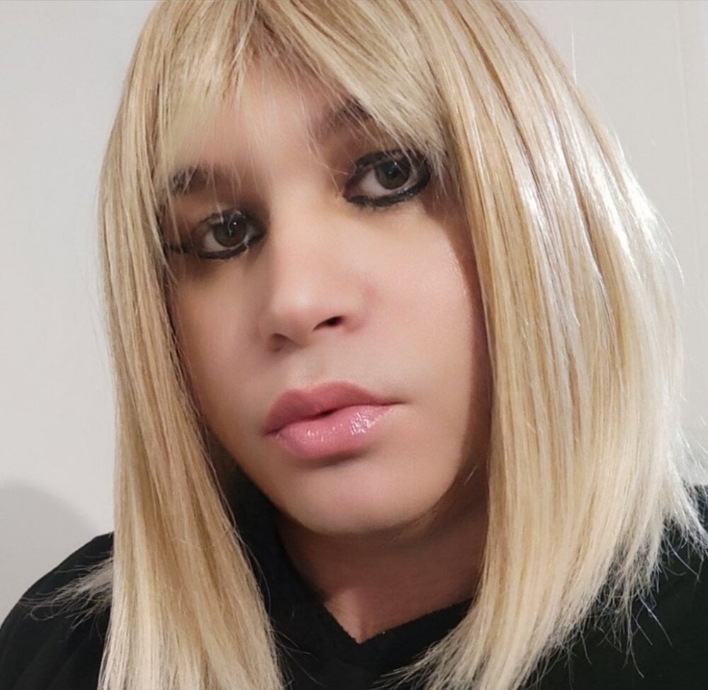 Live sex webcam photo for JulietteMaitresse #290109105