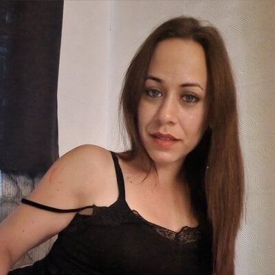 HotGinger66 on StripChat