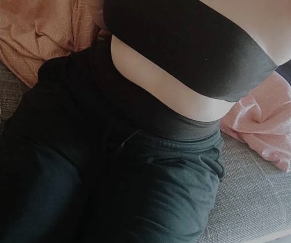 young_hailey from stripchat