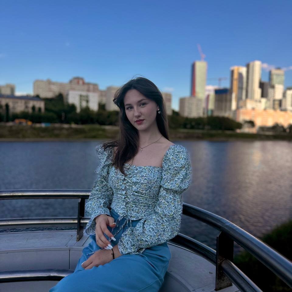 ElgaCurless profile
