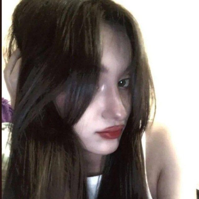 CamillaCabelelo's Offline Chat Room