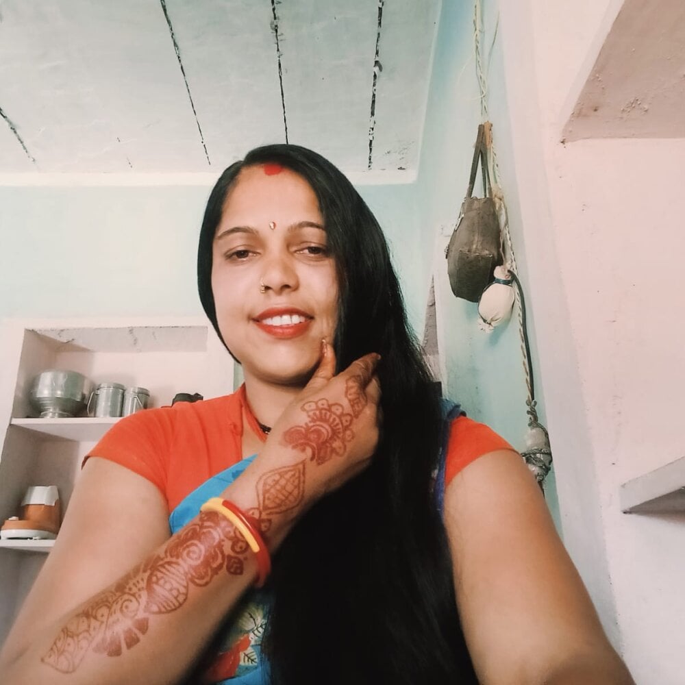Saxxy_tanvi profile