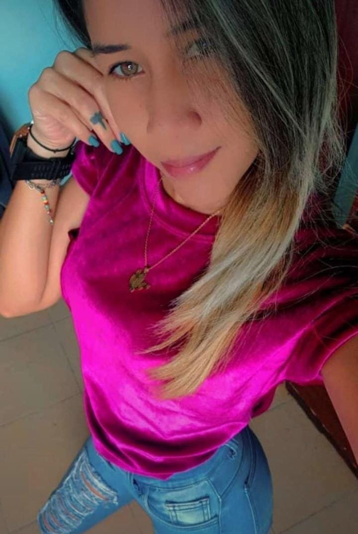 adhara18
