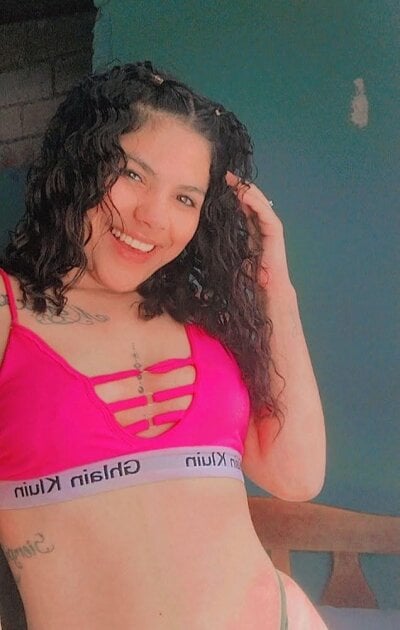 Yailinlamasviral_ Female Anallatin Free Webcam Striptease
