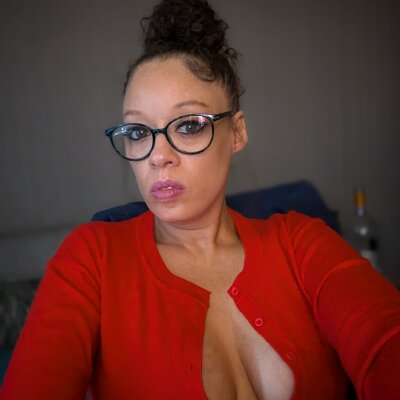 elivecams.com justice79_XX livesex profile in ethnicityebony cams