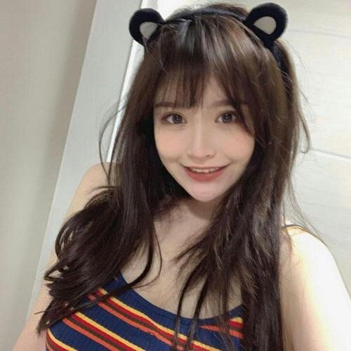 Linyanyan520 🐉 live nude cam