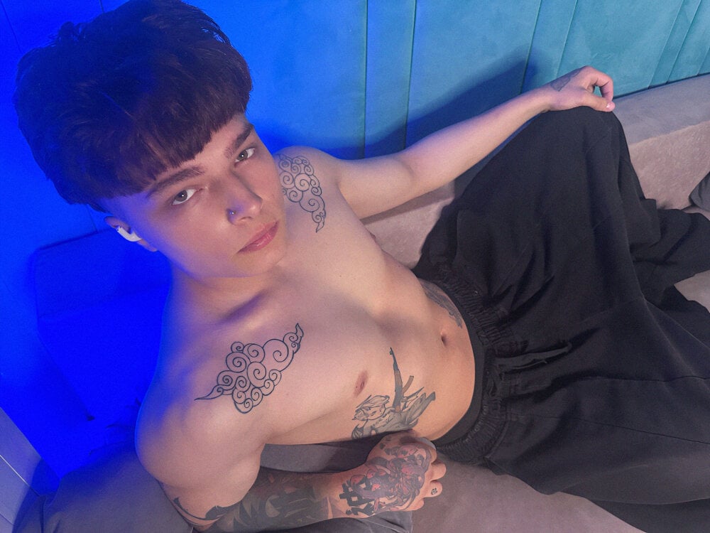 lucienblaze from stripchat