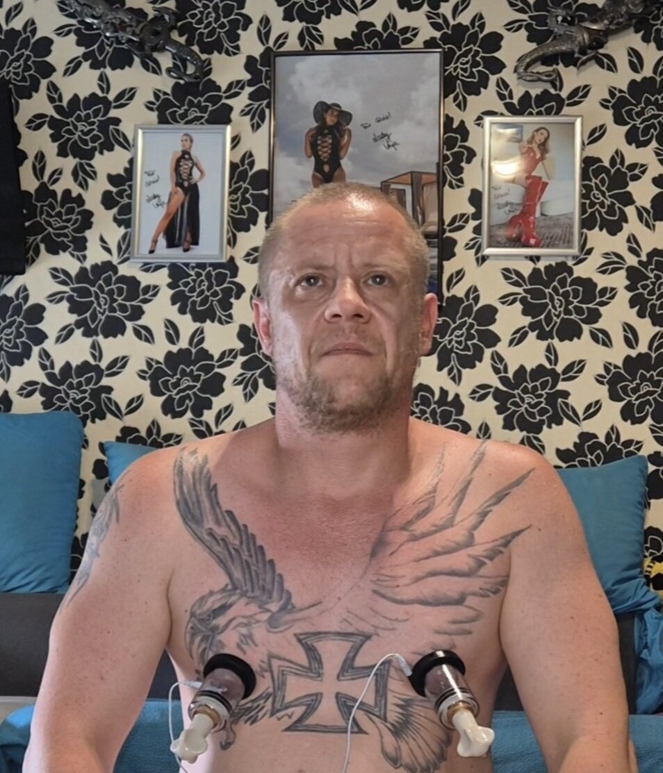 sklave-sille from stripchat