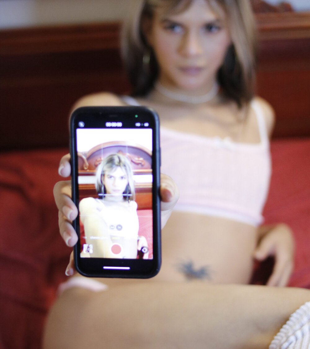 thalia_dyson's Offline XXX Chat