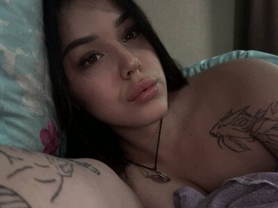 elivecams.com shysexygirl livesex profile in ethnicitymixed cams