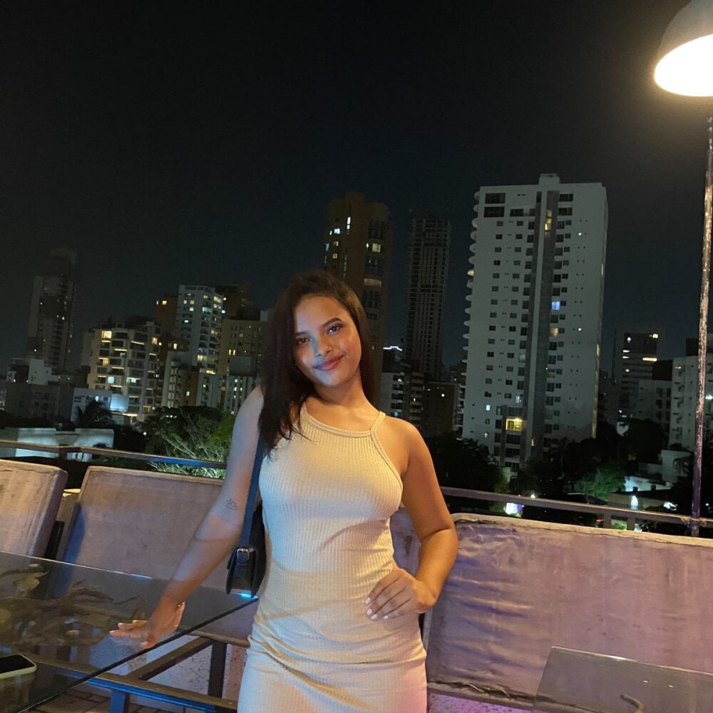 ambeth_bloom profile
