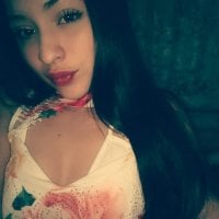 butterfly_pink's Offline Chat Room