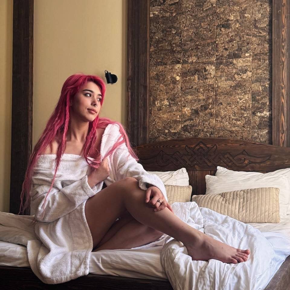 SophieAsh's Offline Chat Room
