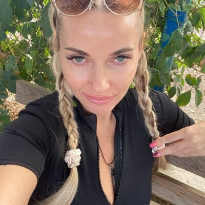 LilianaAmur 👳 live cam