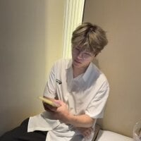 nczijian's webcam live show