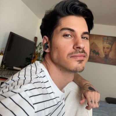 JuicyDick369