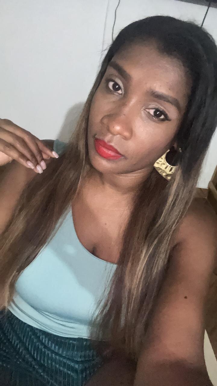 VeronicaSmith_82