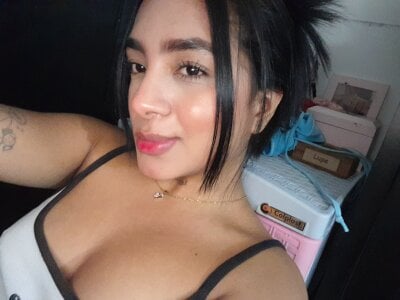 Estefy_gomez09 - Stripchat Teen Lovense Blowjob Girl 