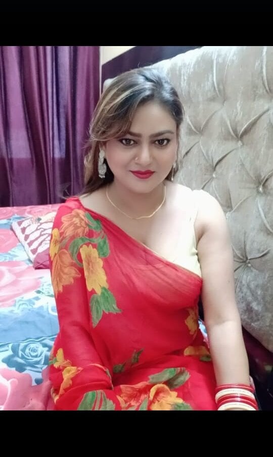 menakshiiikaur