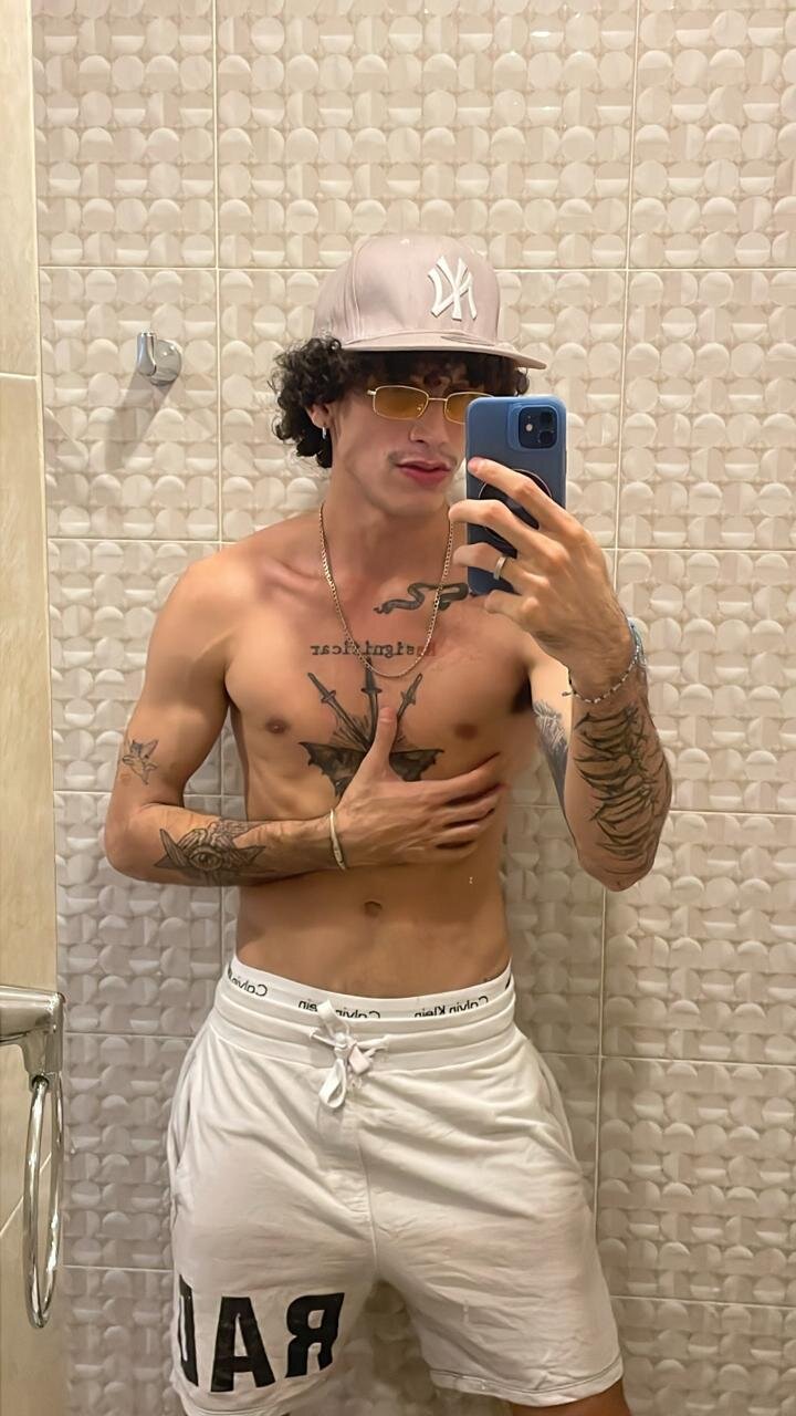 Nick_curl