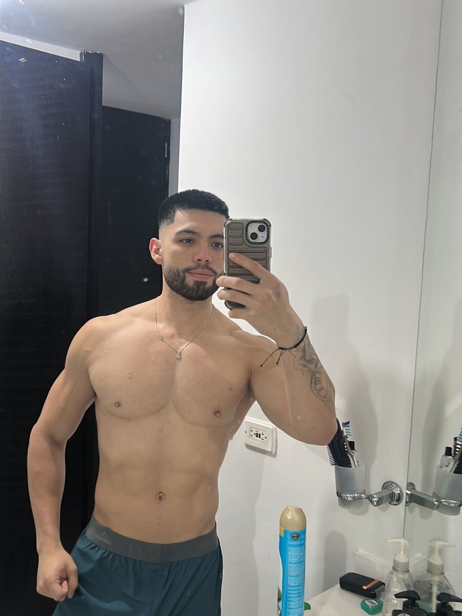 stev_rockwell from stripchat