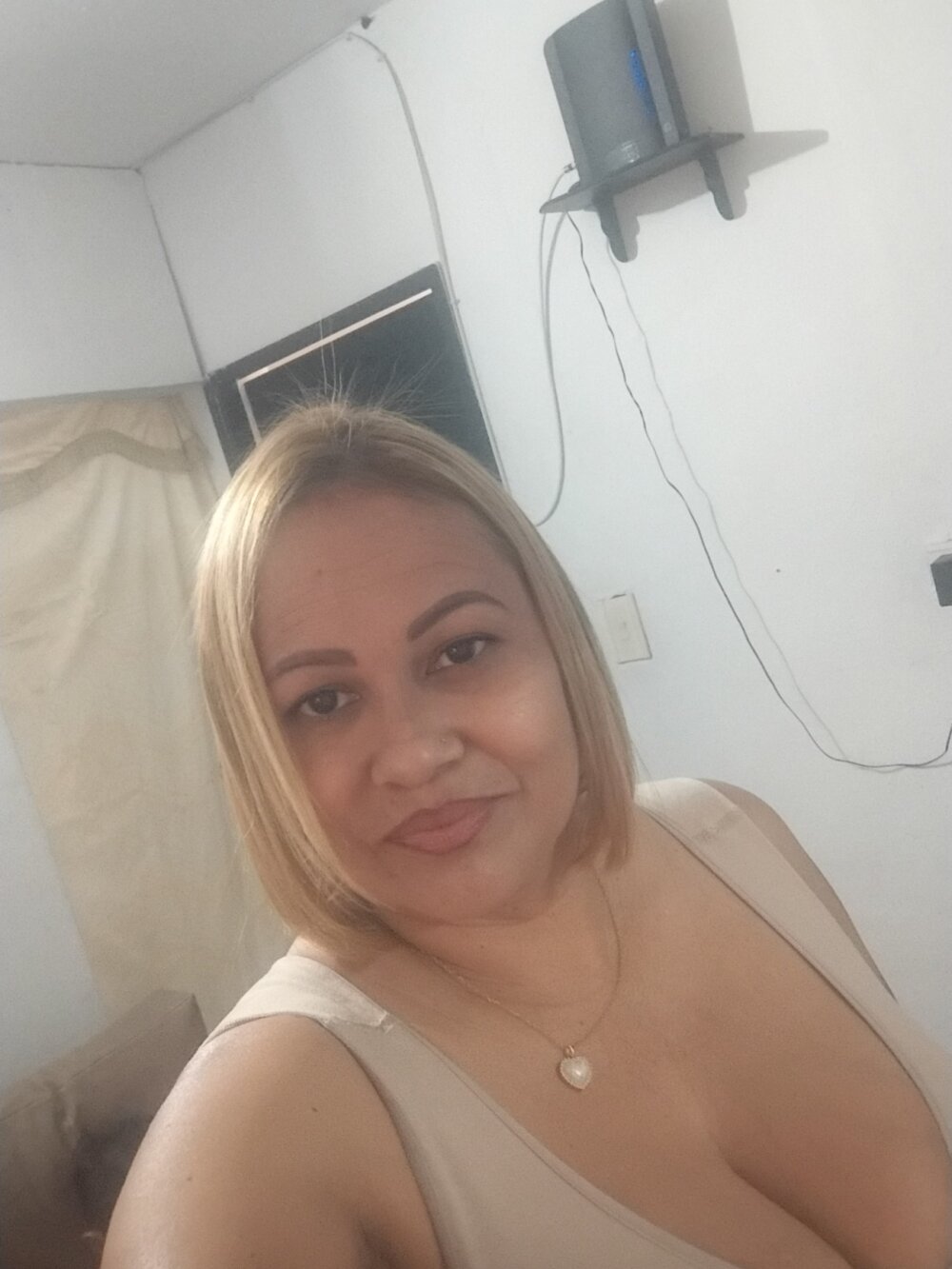 carolmodel's Offline XXX Chat