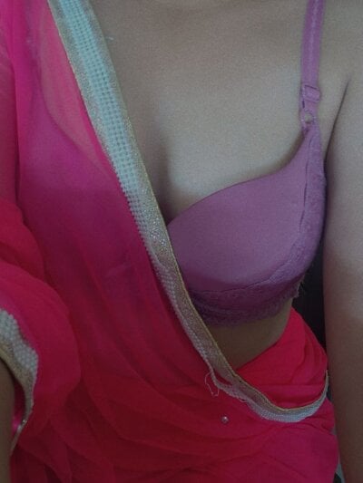 sakshi_doll - topless indian