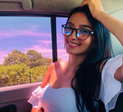 Samantha-Thompson Female Twerkyoung Sex Cam