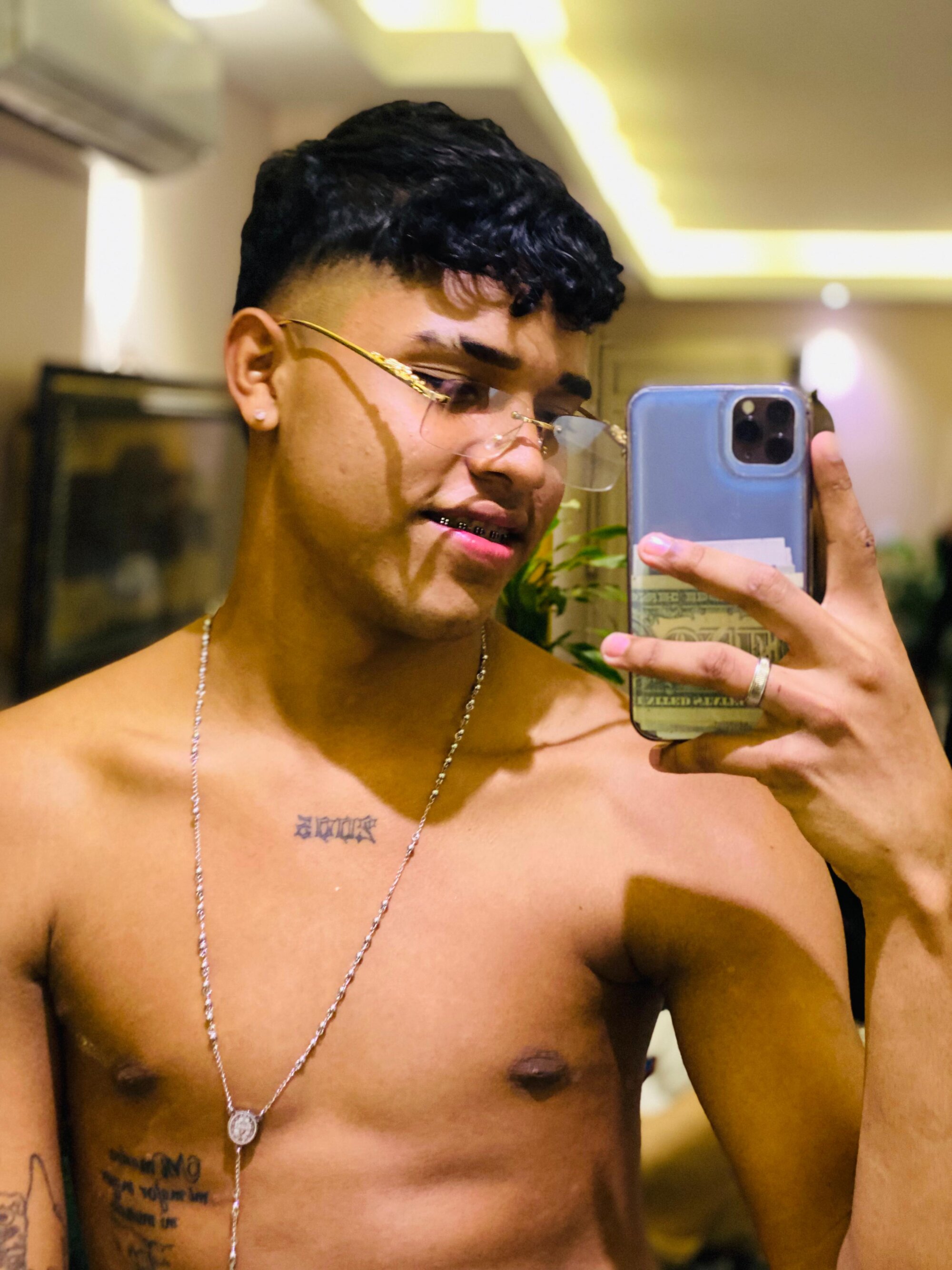 Dominic_20_
