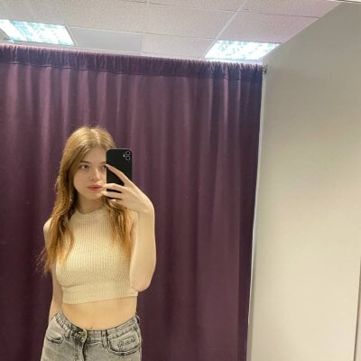 alodieayres from stripchat