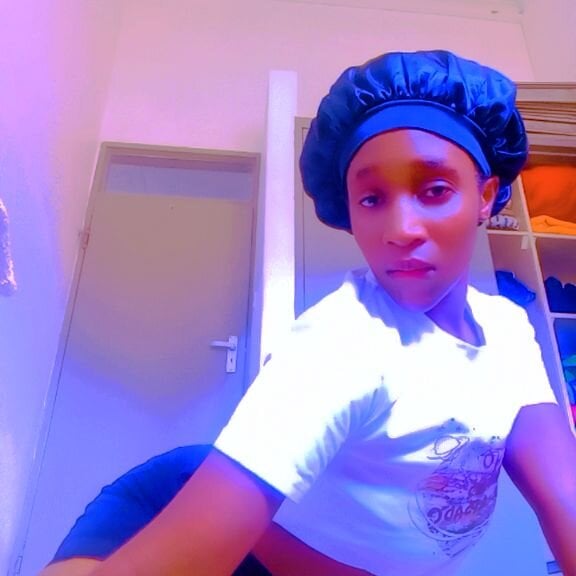 SeasonalCanvas138's Offline XXX Chat