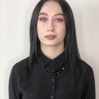 MadelineJon's Offline Chat Room