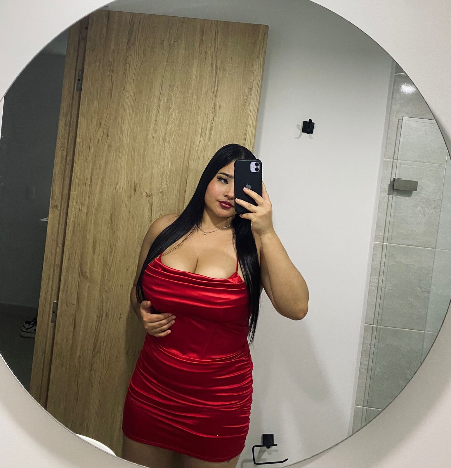 bethanybigtits4