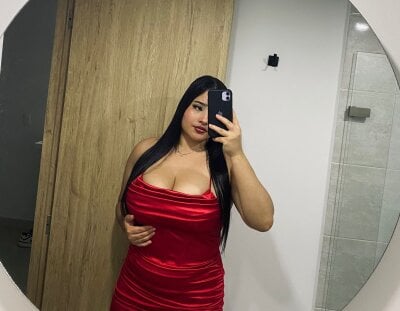 Bethanybigtits4
