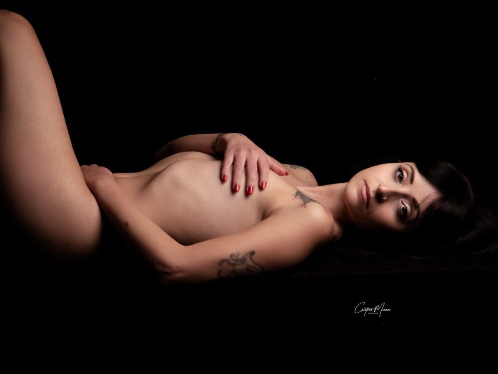 myliveeroticcams.com missmarysoul livesex profile in italia cams