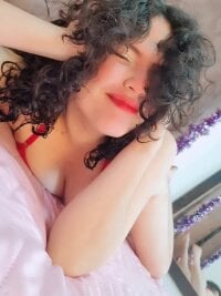 NicoleeMillerr's Offline Chat Room