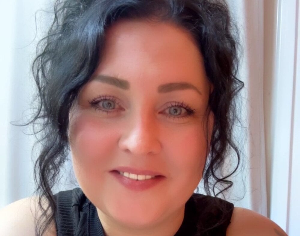 KinkyJemmax profile
