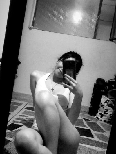 SandySquirtt_