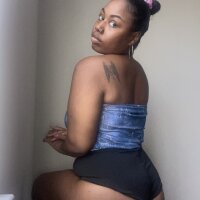 pinkjadee's Offline XXX Chat