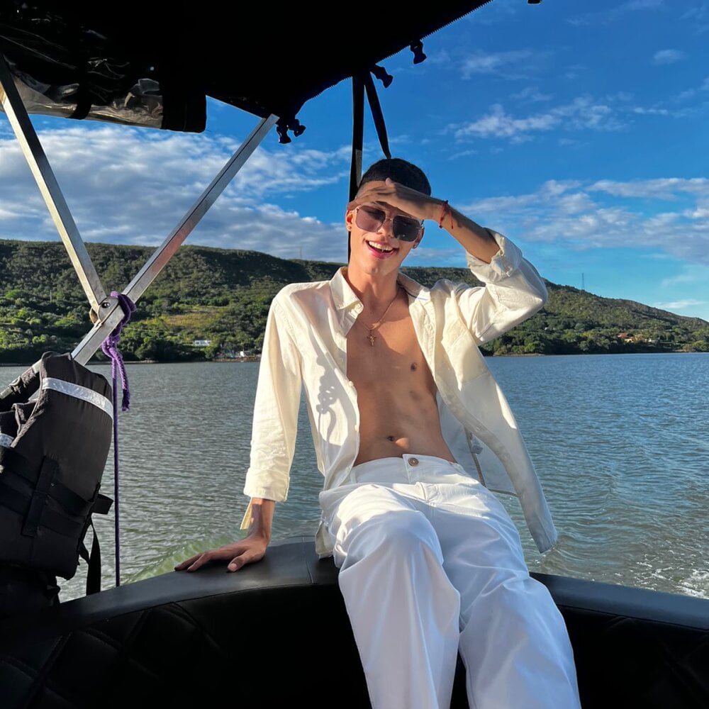 duvan_montes from stripchat