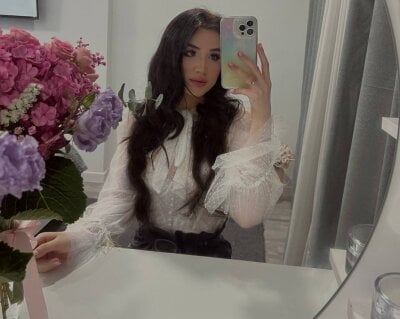 SoeTheReal - russian petite