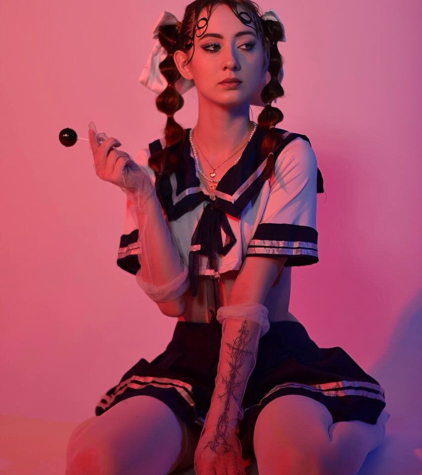 Dark_Lola_'s Offline XXX Chat