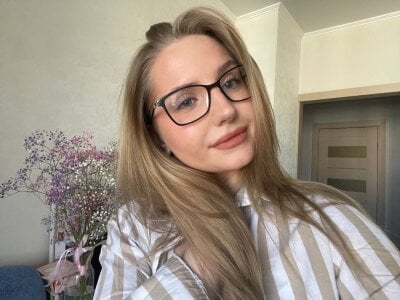 Foxy_Fleure Female Newwhite Online Webcam Nude