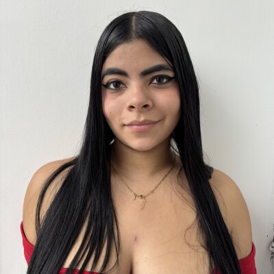 Bella_lawrence