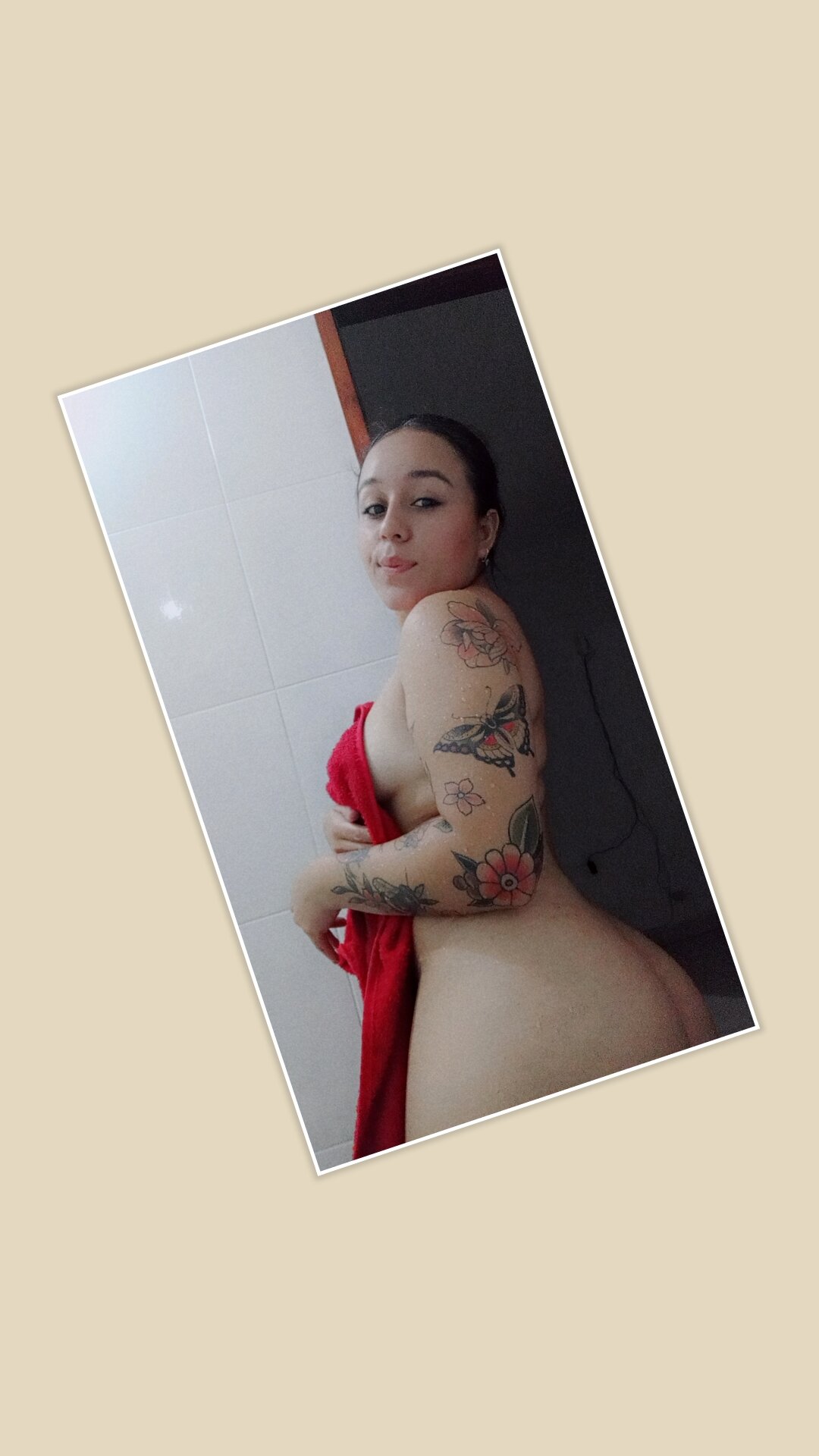 lia_hot05