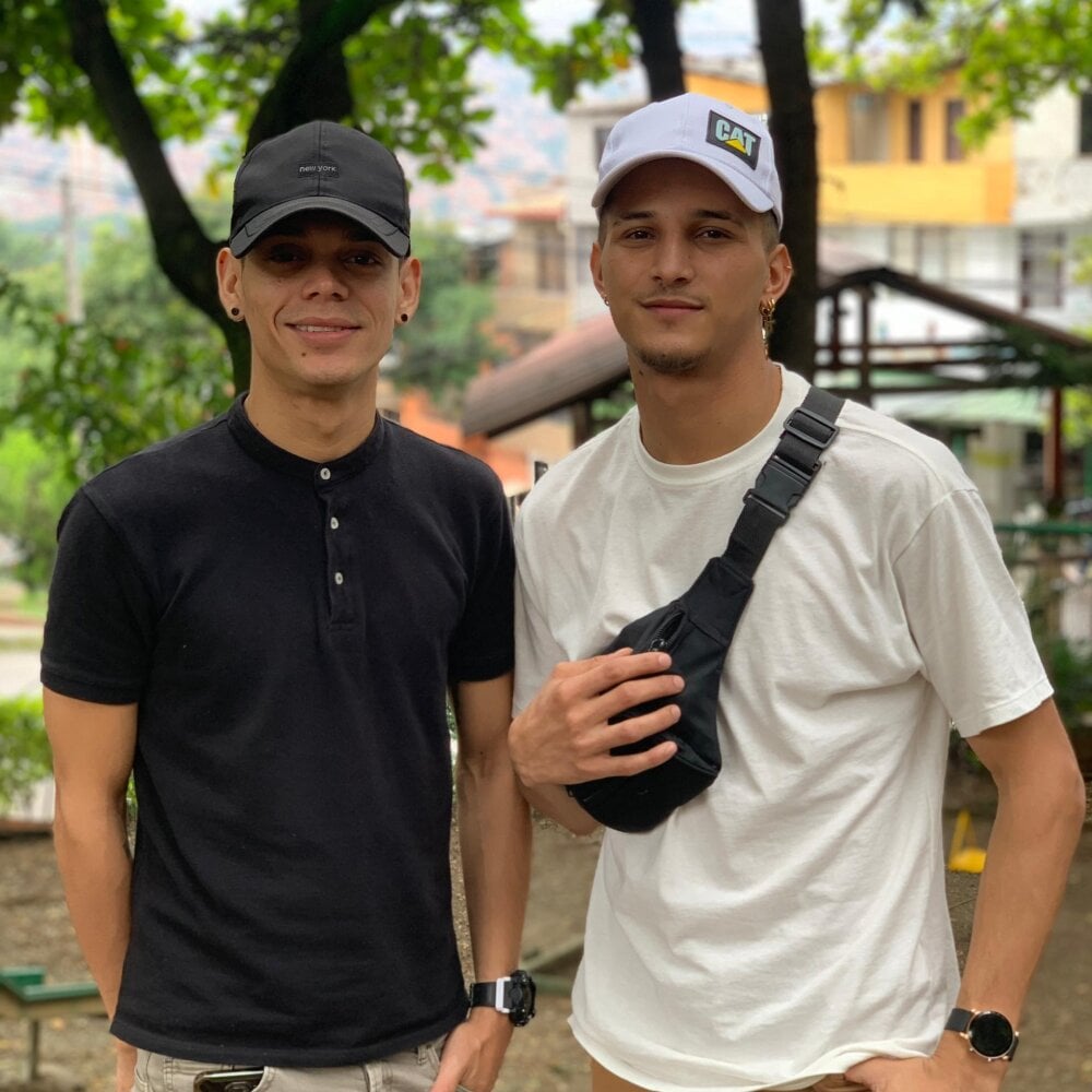 FriendsOfEverything profile