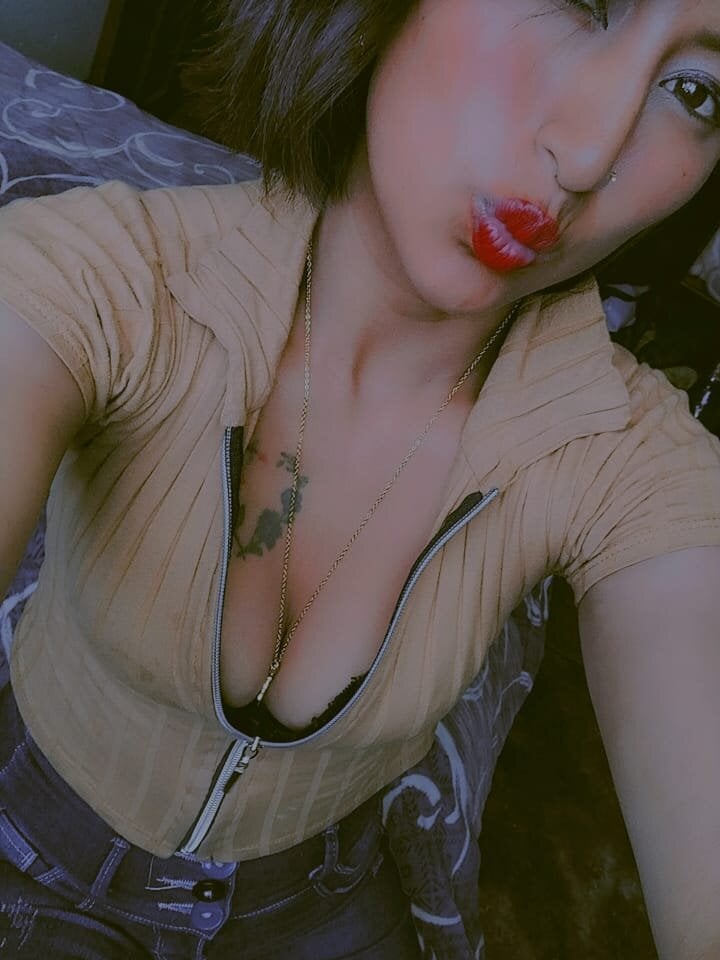 chatnmate.com aracebetty livesex profile in i-hope-its-in-your-heart cams