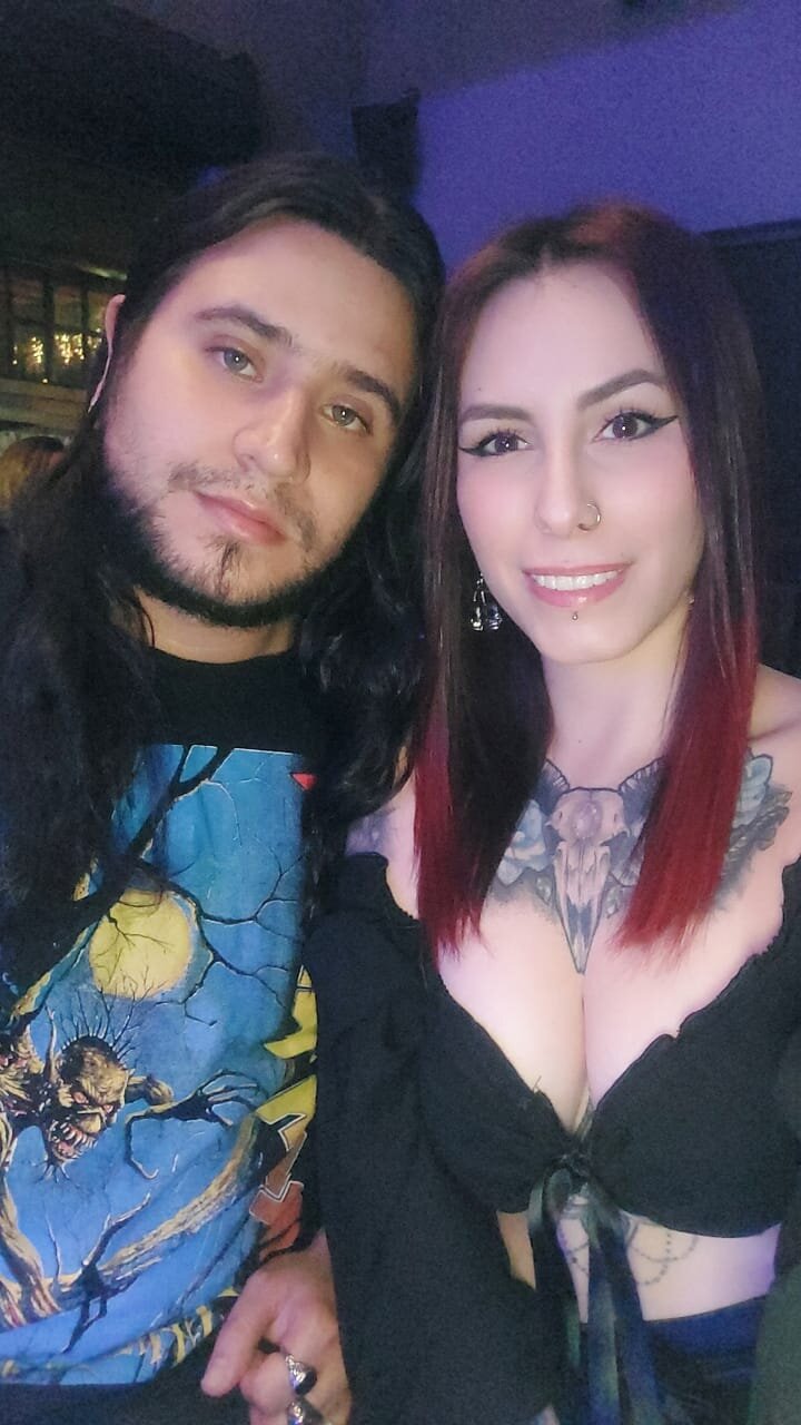 EmilyandChrisBonex